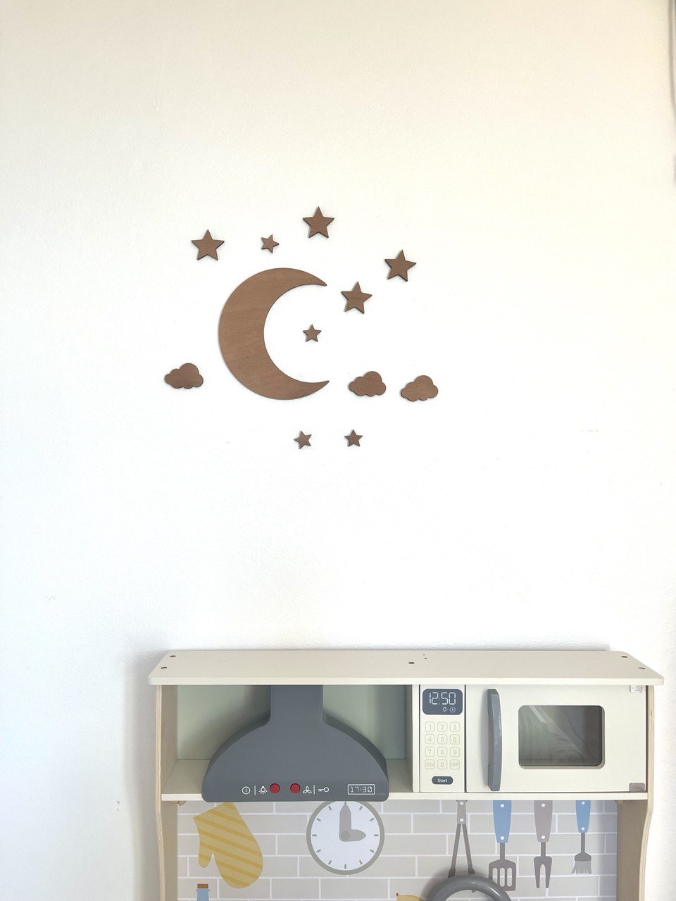 Décoration Murale en Bois - Lune, Étoiles et Nuages
